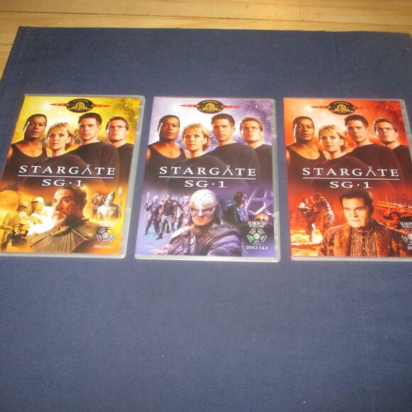 Stargate SG-1 - Complete Tenth Season (DVD, 2007, 5-Disc Set) - Picture 2 of 5